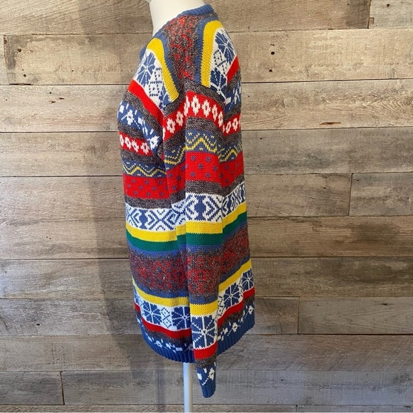 Vintage Tan Jay women’s multicoloured Nordic style sweater in size small - Picture 2 of 6